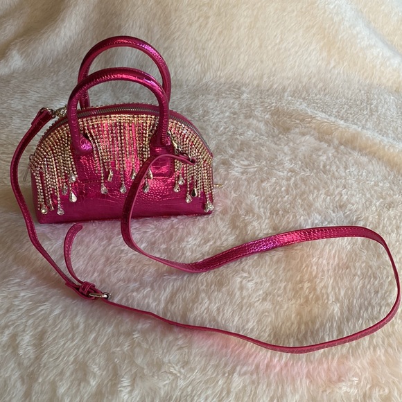 NWOT Adorably Chic Hot Pink Faux Croco Leather with dangling Rhinestones Bag - Picture 13 of 16
